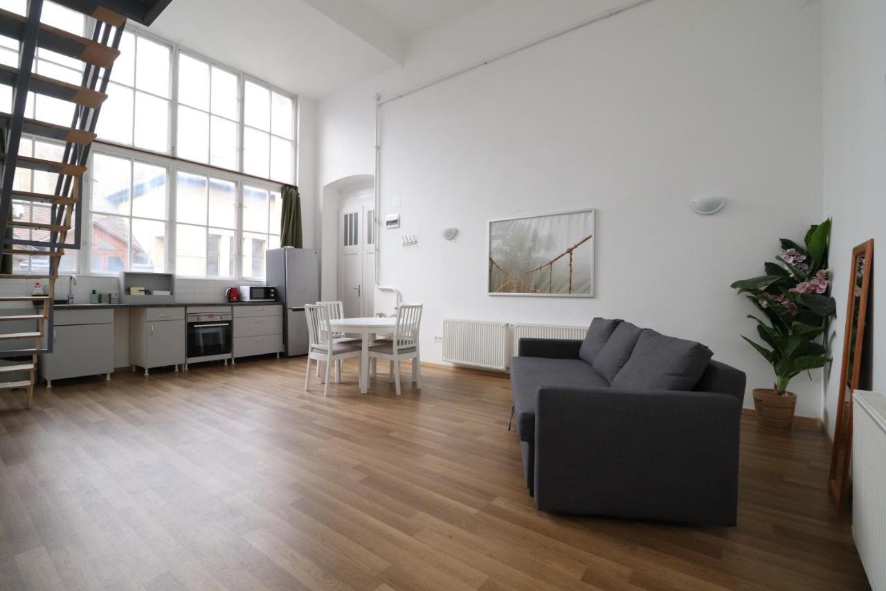New Guest House A In Kiraly Street 106 Budapest Exterior photo